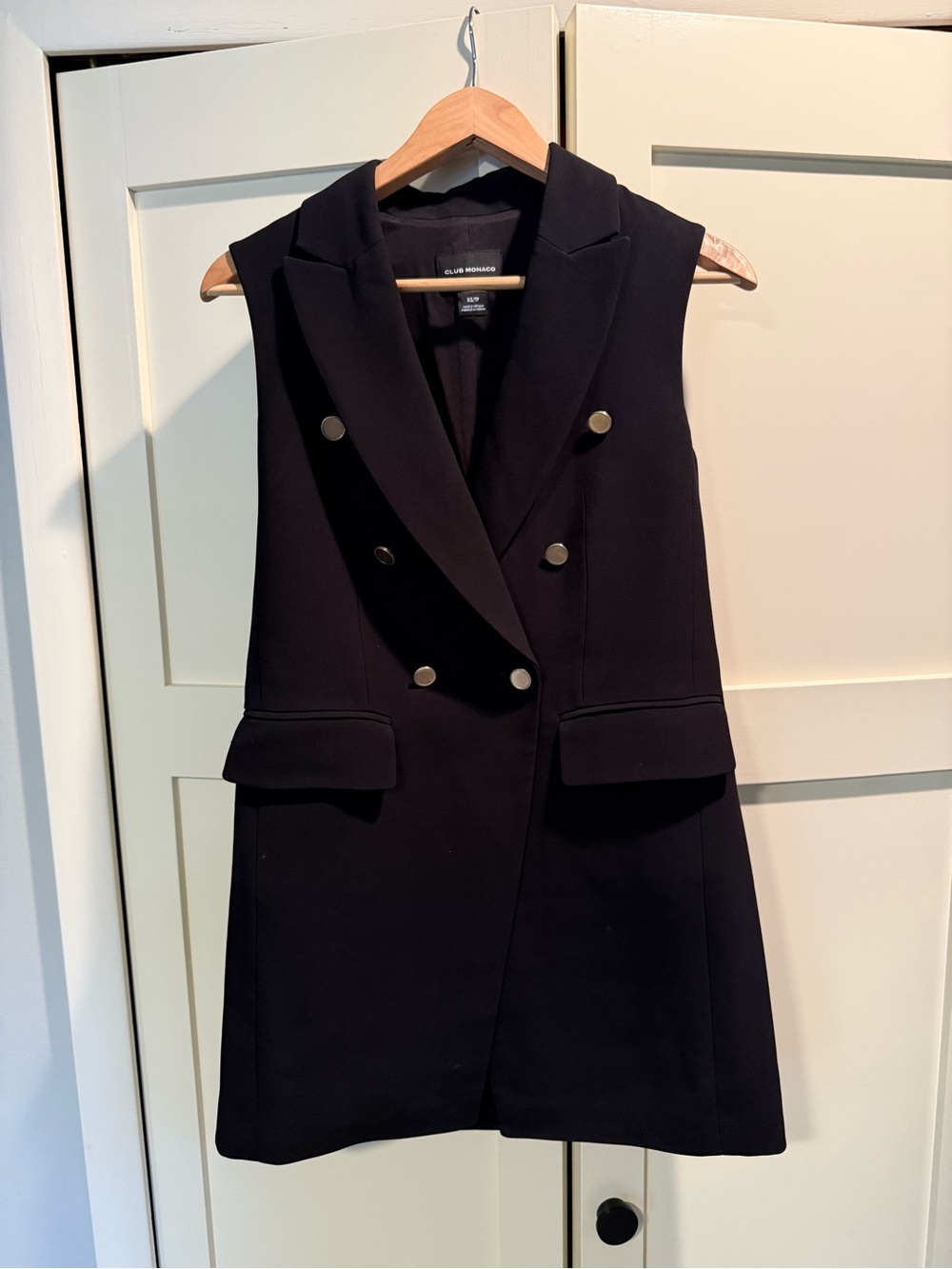 Club Monaco Black Sleeveless Double-Breasted Vest with Gold Buttons